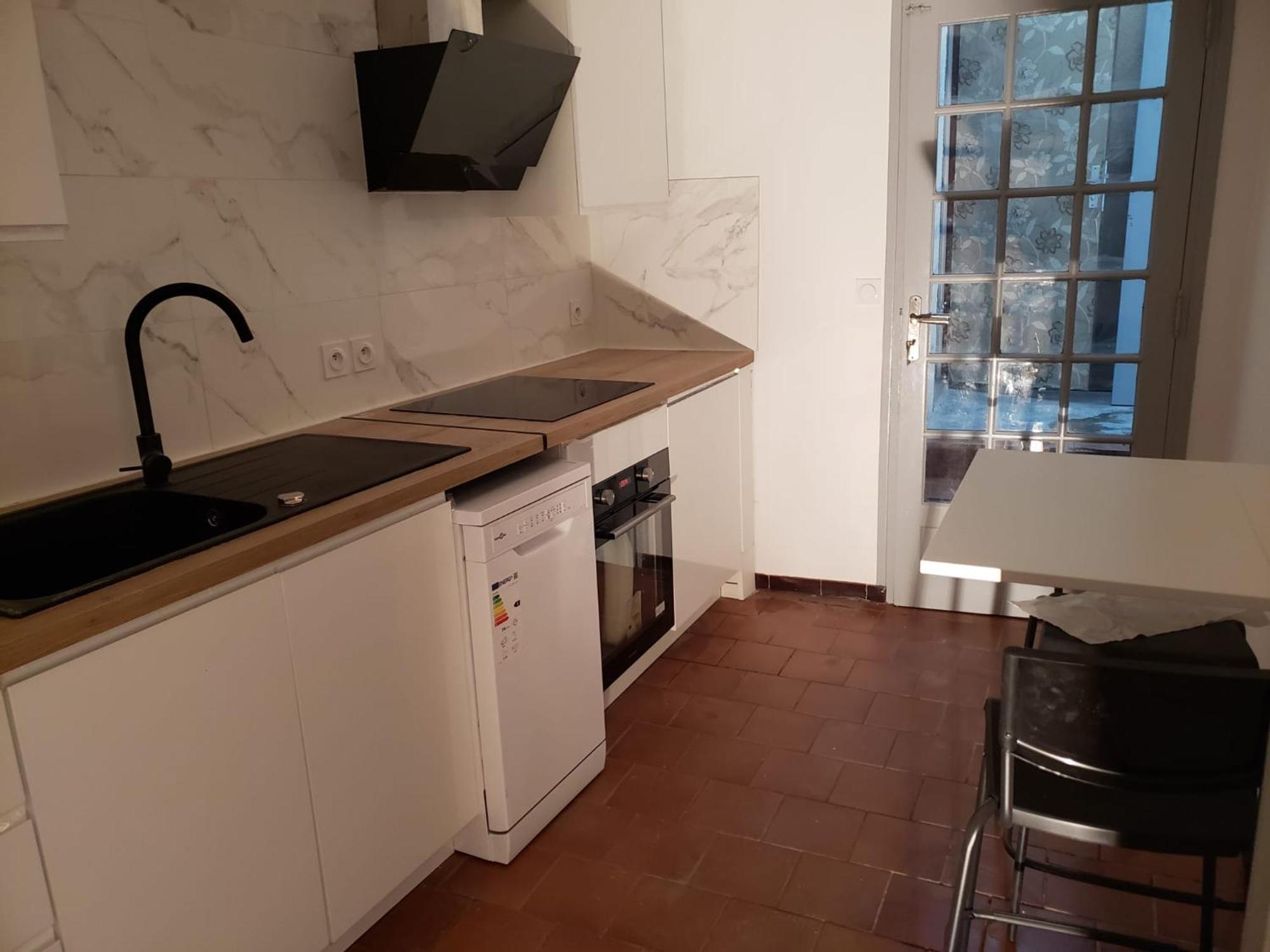 Chambres Meublees Et Spacieuses LʼIsle-Jourdain Buitenkant foto